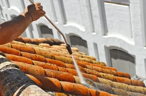 Nettoyage de toitures - Bettelainville